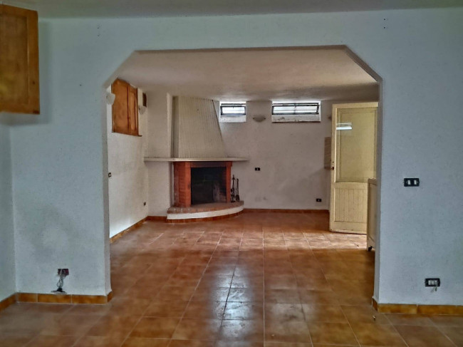 villa bifamiliare in vendita a Seravezza