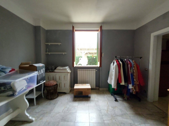 villa bifamiliare in vendita a Seravezza