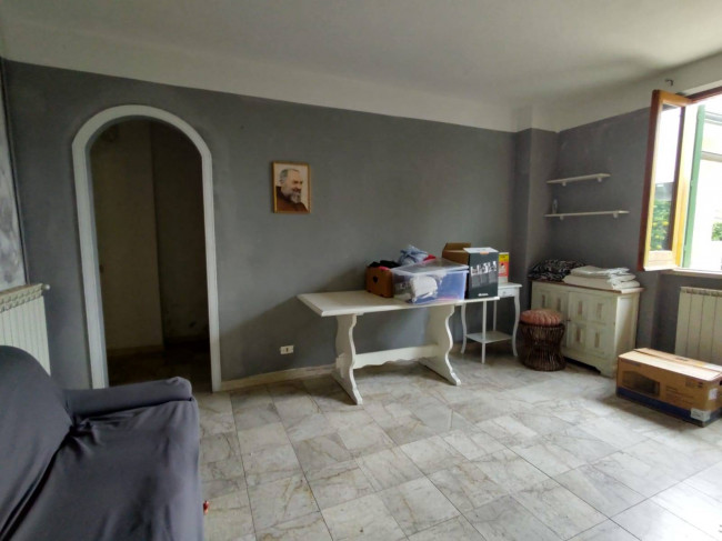 villa bifamiliare in vendita a Seravezza