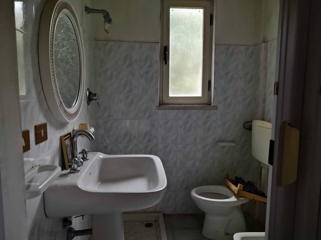 villa bifamiliare in vendita a Seravezza