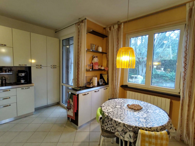 casa indipendente in vendita a Massarosa