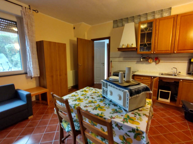 casa indipendente in vendita a Massarosa