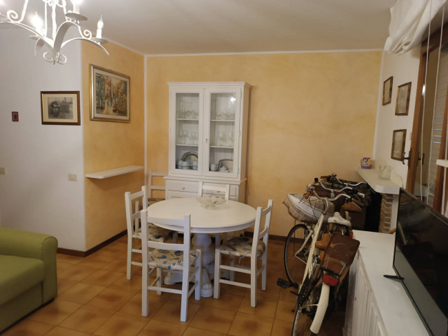 villa bifamiliare in vendita a Pietrasanta