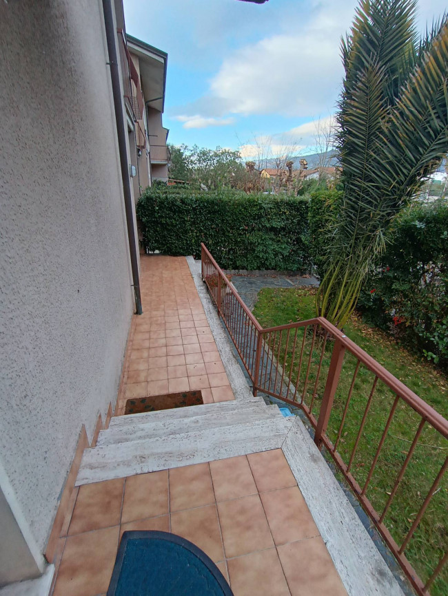 villa bifamiliare in vendita a Pietrasanta