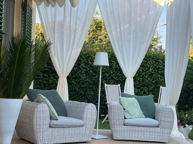 villa indipendente in vendita a Pietrasanta