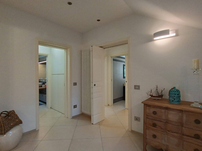 villa indipendente in vendita a Pietrasanta