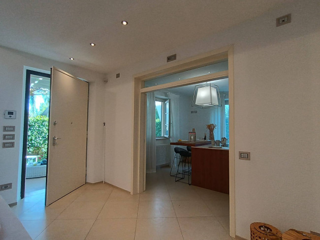 villa indipendente in vendita a Pietrasanta