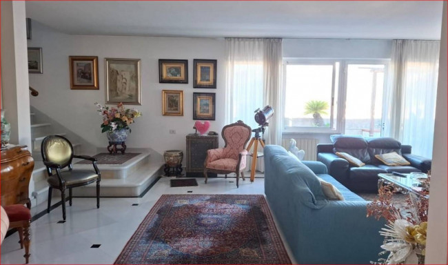 appartamento in vendita a Carrara