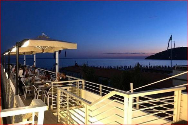 attico in vendita a Carrara