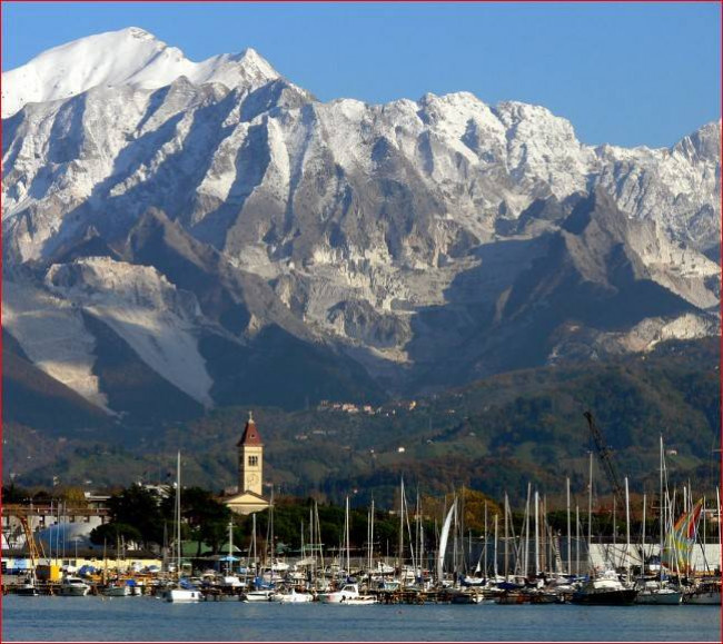 attico in vendita a Carrara