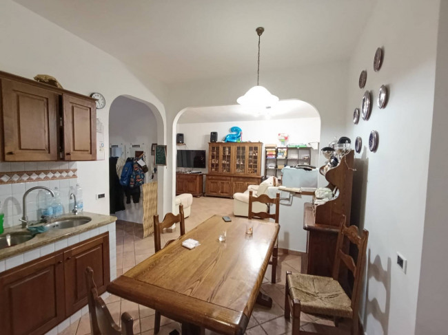 Villa semindipendente in vendita a Montignoso