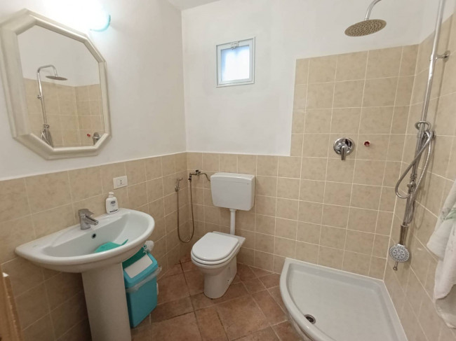 Villa semindipendente in vendita a Montignoso