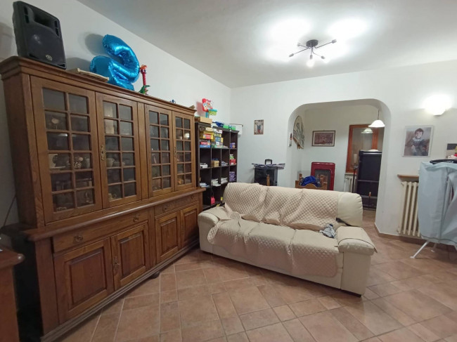 Villa semindipendente in vendita a Montignoso