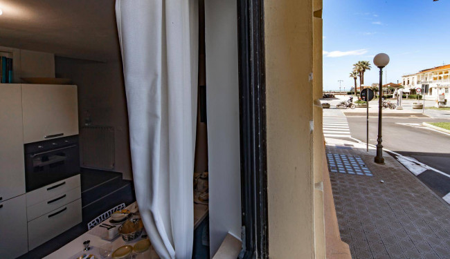 appartamento in vendita a Viareggio