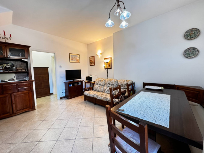 family house for sale in Forte dei Marmi