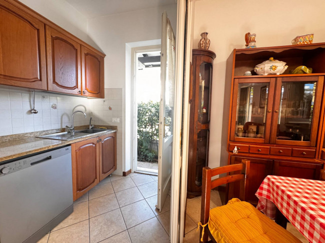 family house for sale in Forte dei Marmi