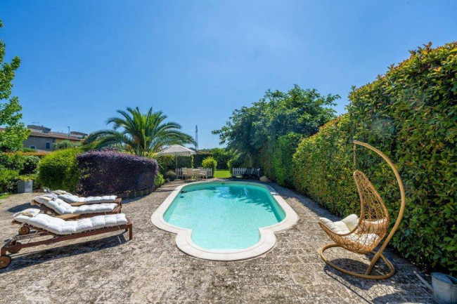 villa indipendente in affitto a Seravezza