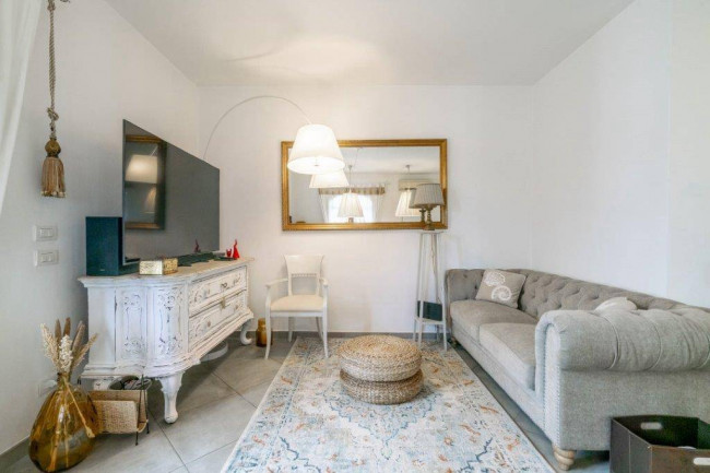 villa indipendente in affitto a Seravezza