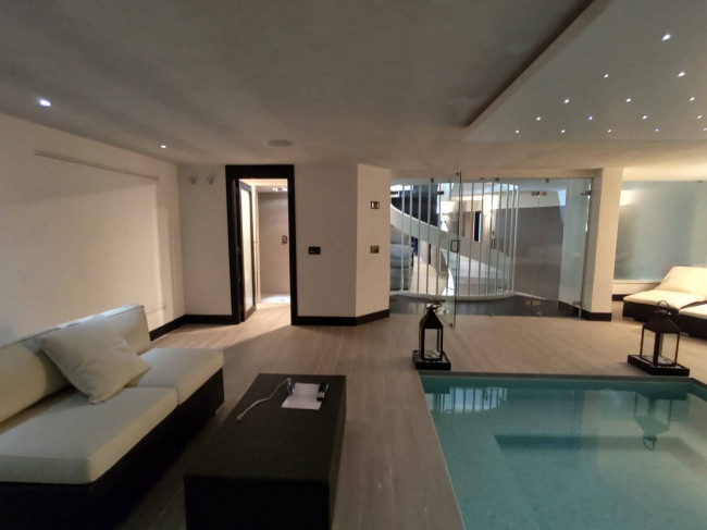 villa for sale in Forte dei Marmi