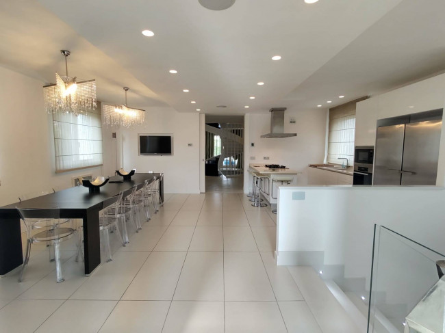 villa for sale in Forte dei Marmi