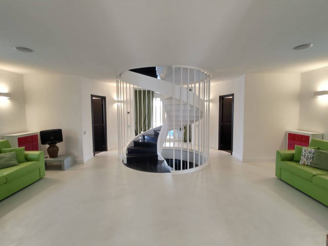 villa for sale in Forte dei Marmi