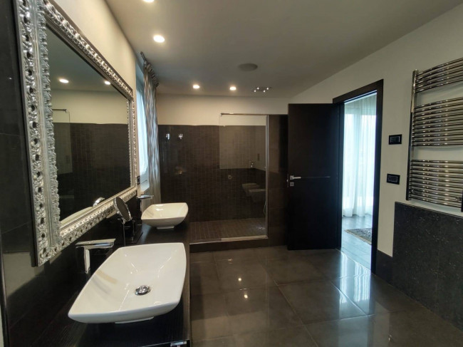 villa for sale in Forte dei Marmi