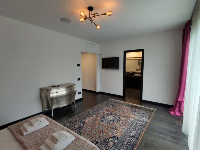 villa for sale in Forte dei Marmi