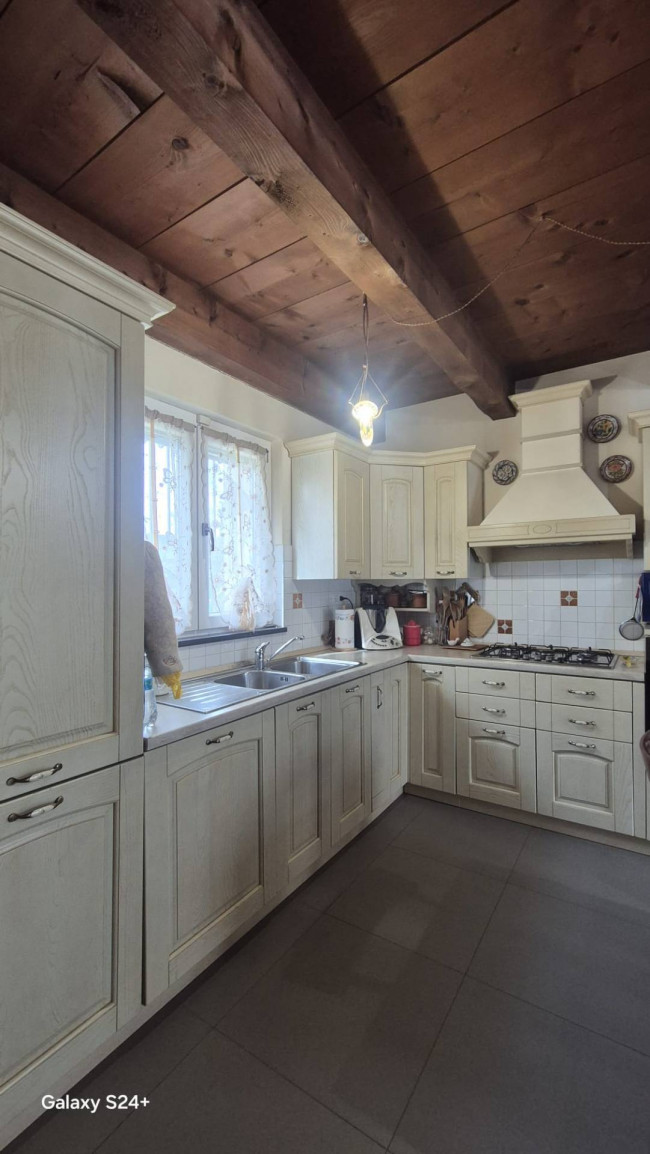 Villa in vendita a Montignoso