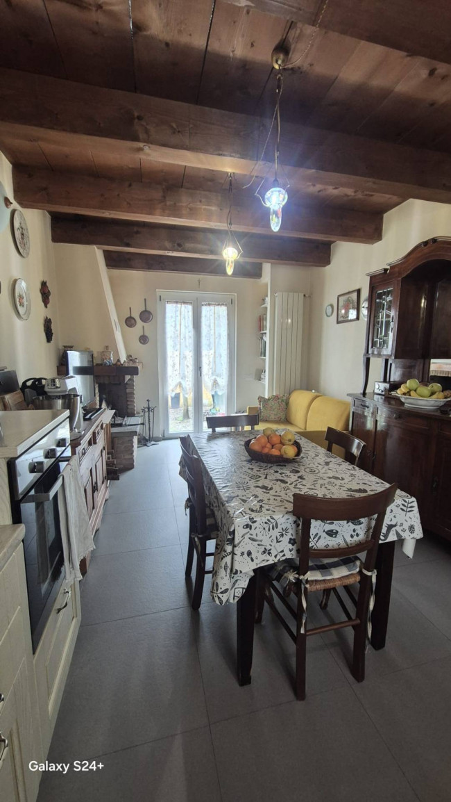 Villa in vendita a Montignoso