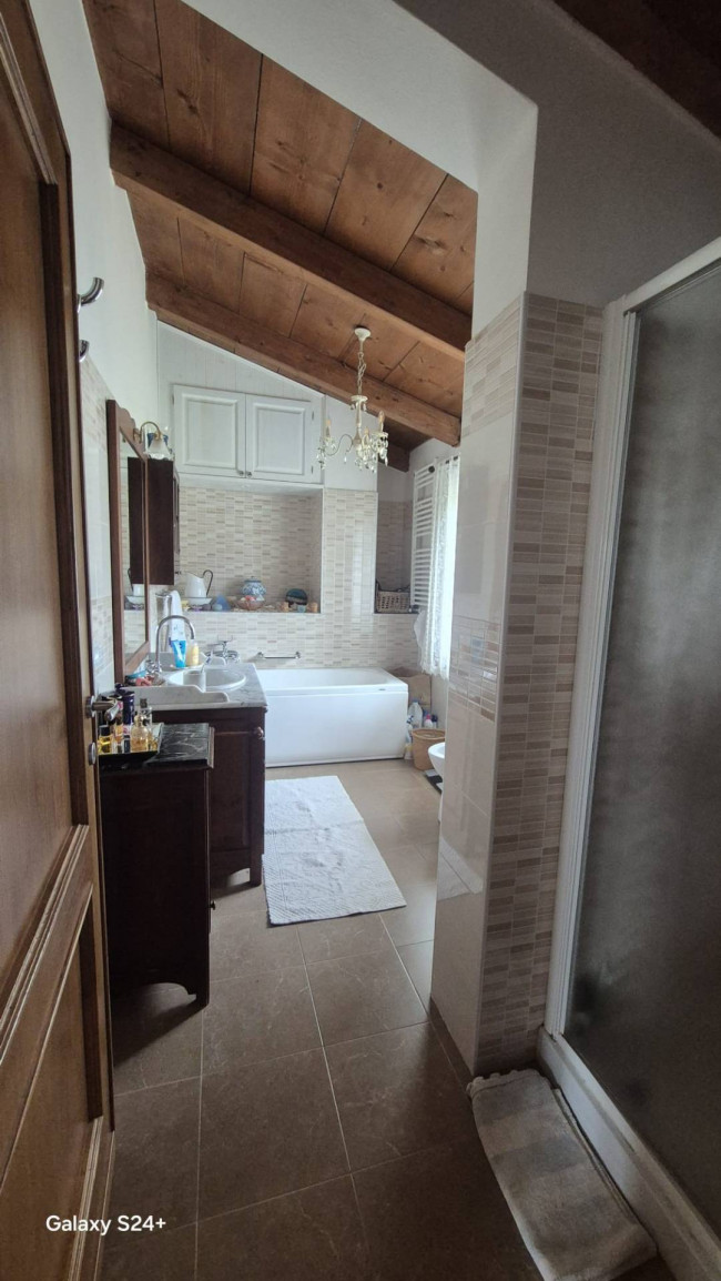 Villa in vendita a Montignoso