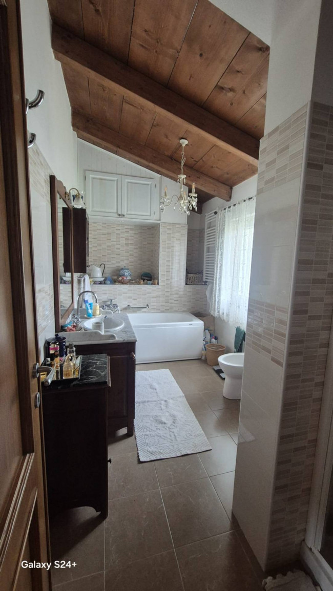 Villa in vendita a Montignoso