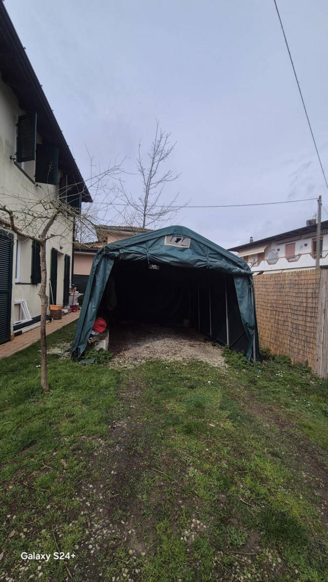 Villa in vendita a Montignoso