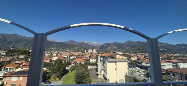 attico in vendita a Seravezza