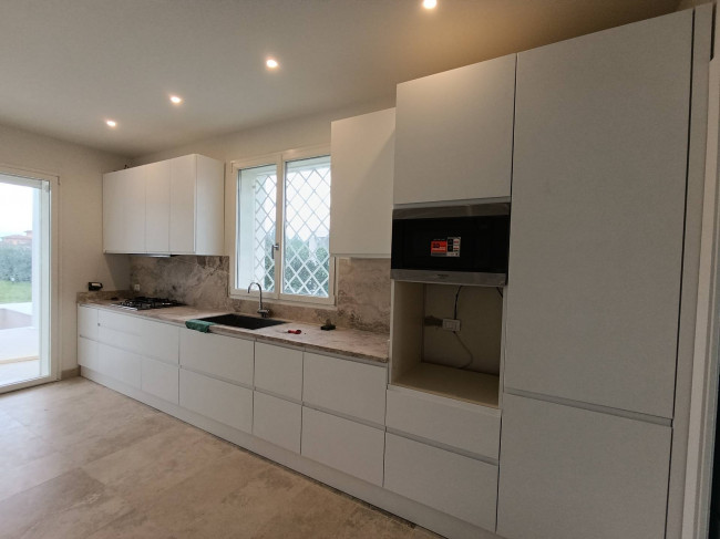 villa indipendente in vendita a Pietrasanta