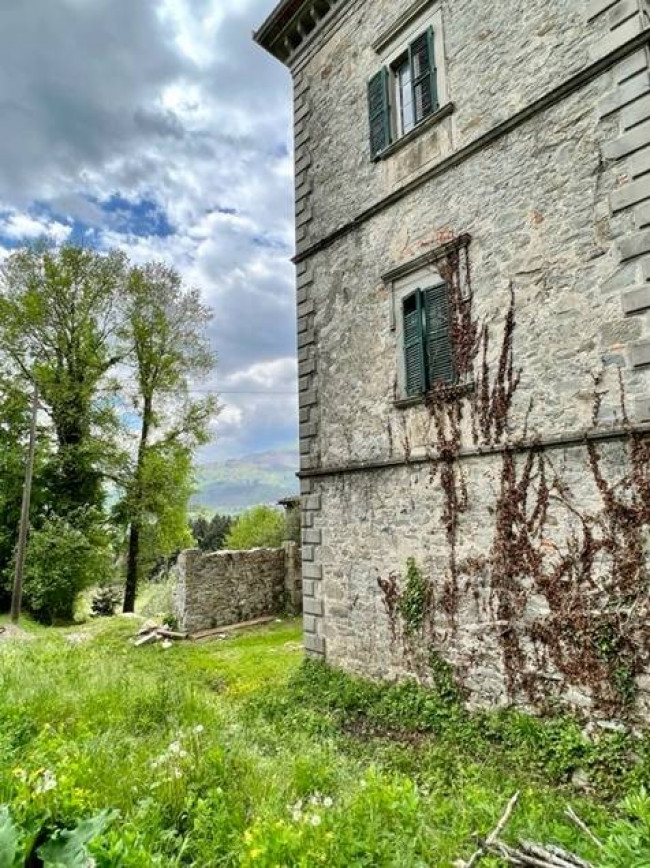 Villa in vendita a Lucca