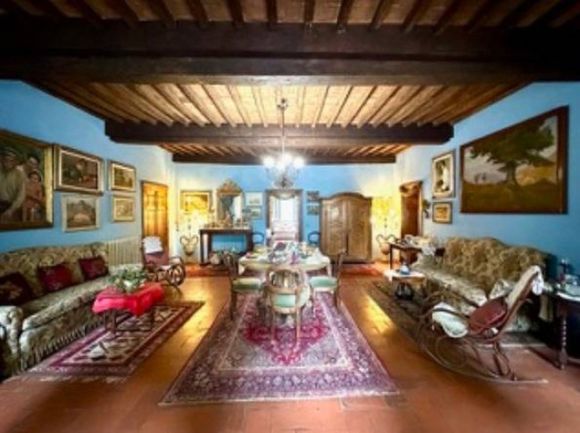 Villa in vendita a Castiglione di Garfagnana