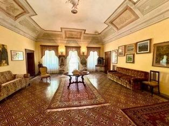 Villa in vendita a Castiglione di Garfagnana