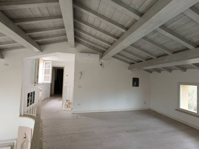 family house for sale in Pietrasanta