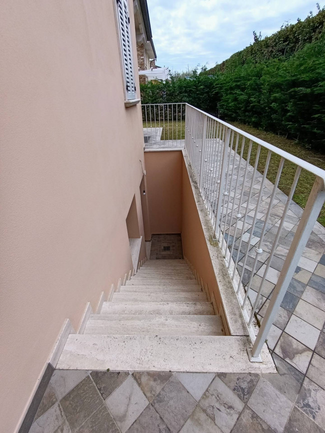 villa indipendente in vendita a Pietrasanta