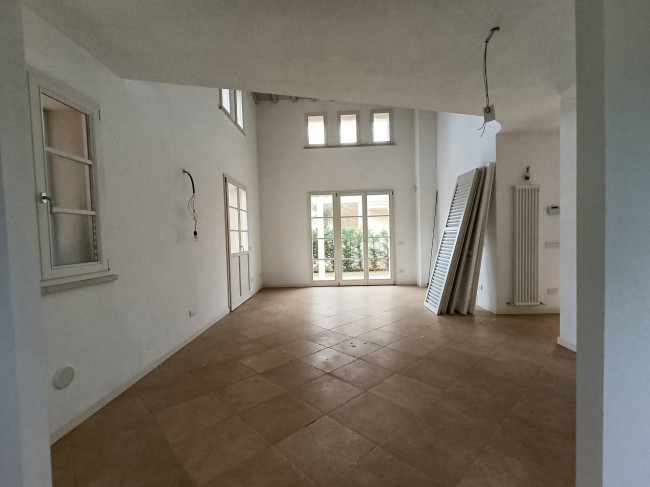 villa indipendente in vendita a Pietrasanta