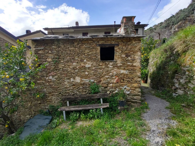 Casetta Semindipendente in vendita a Pietrasanta