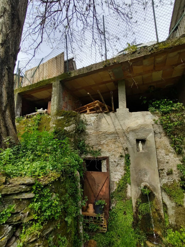 Casetta Semindipendente in vendita a Pietrasanta