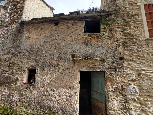 Casetta Semindipendente in vendita a Pietrasanta