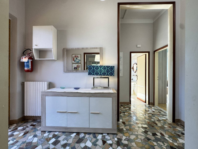 villa for sale in Pietrasanta