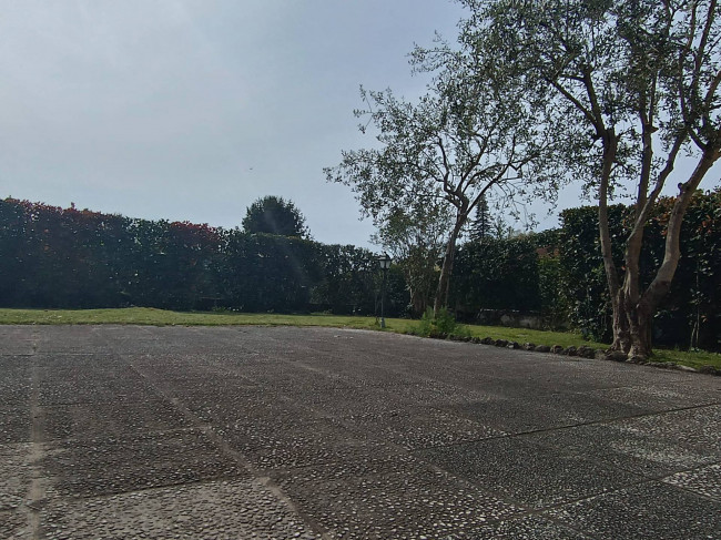 family house for sale in Pietrasanta