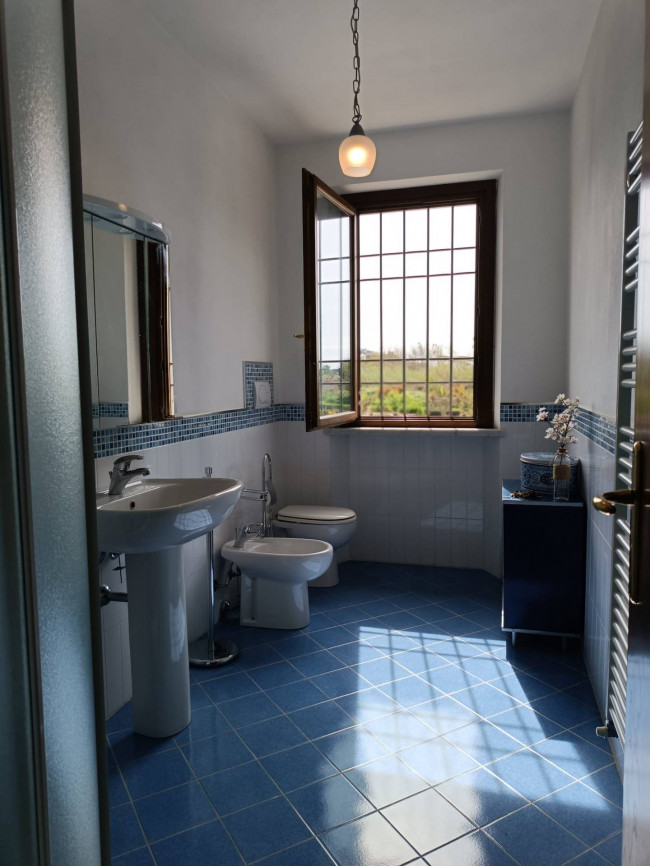 family house for sale in Pietrasanta