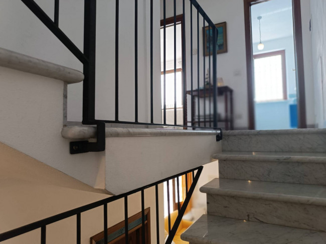 family house for sale in Pietrasanta