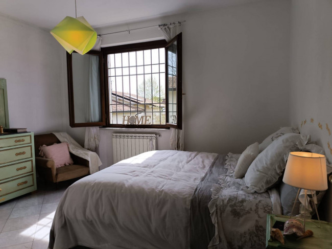 family house for sale in Pietrasanta