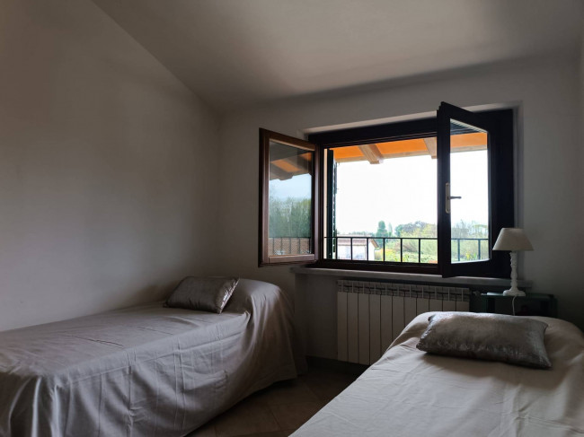 family house for sale in Pietrasanta