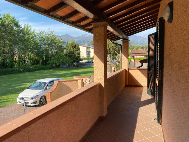 villa indipendente in affitto stagionale a Forte dei Marmi